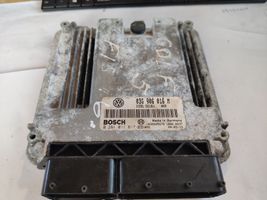 Volkswagen Golf V Calculateur moteur ECU 03G906016M