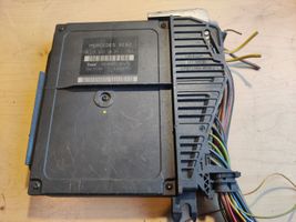 Mercedes-Benz E W210 Sterownik / Moduł ECU 2108203826