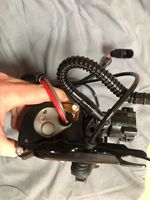 Volkswagen Touareg I Air suspension compressor/pump 