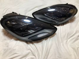 Porsche Panamera (971) Lot de 2 lampes frontales / phare 971941036J