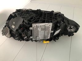 BMW 4 G22 G23 G24 G26 Lampy przednie / Komplet 950092704