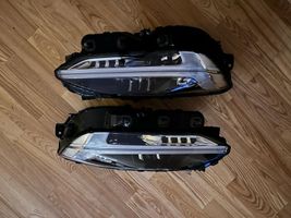 Volvo S90, V90 Set di fari/fanali 32228311