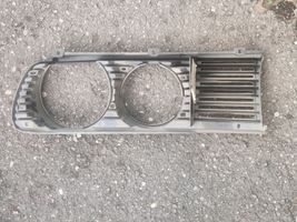 BMW 5 E28 Grille de calandre avant ZZ0377