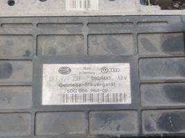 Volkswagen PASSAT B4 Module de contrôle de boîte de vitesses ECU 5DG00696209