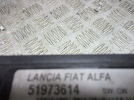 Fiat 500L ABS Blokas 51973614
