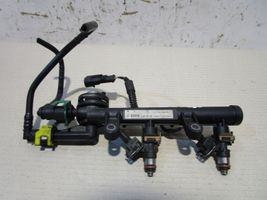 Fiat 500 Kraftstoffverteiler Einspritzleiste Verteilerrohr 0280158230