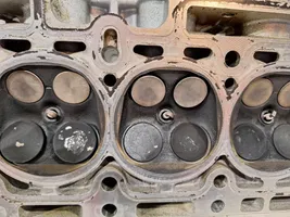 Dacia Sandero Testata motore 820030885