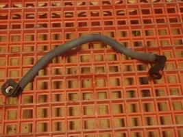 Volvo V40 Tuyau d'alimentation conduite de carburant 31321266