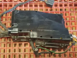 Volvo V40 Cross country Fuse module E02345500