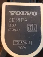 Volvo V40 Cross country Etukorkeusanturin vipu 31258179