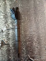 Volvo V70 Injecteur de carburant 31303238