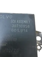 Volvo V70 Unité de commande, module PDC aide au stationnement 30710956