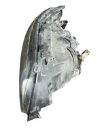 Volvo XC70 Lampa przednia 30698836