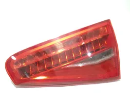 Audi A4 Allroad Lampy tylnej klapy bagażnika 8K5945094AC