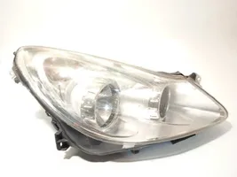 Opel Corsa D Lampa przednia 13186382