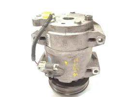 Volvo S60 Compressore aria condizionata (A/C) (pompa) 8684287