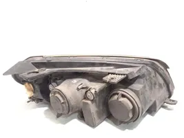 Chevrolet Captiva Lampa przednia 96626973