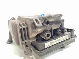 Citroen C4 Grand Picasso Compresseur / pompe à suspension pneumatique 9682022980