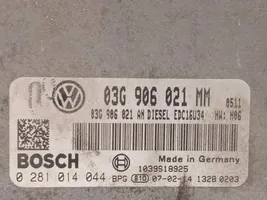 Volkswagen Touran I Unidad de control/módulo del motor 03G906021MM