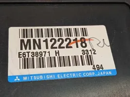 Mitsubishi Outlander Sterownik / Moduł ECU MN122218