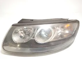 Hyundai Santa Fe Headlight/headlamp 921012B020