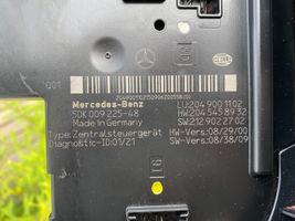 Mercedes-Benz C W204 Set scatola dei fusibili A2049001102