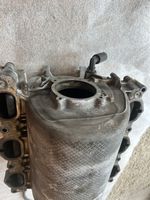 Mercedes-Benz E W211 Altra parte del motore 2721402401