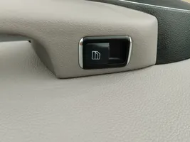 Mercedes-Benz C AMG W204 Garniture panneau de porte arrière A2045402710