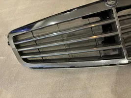 Mercedes-Benz C W204 Grille de calandre avant A2048801483