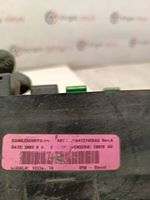 Chrysler Voyager Fuse box set 04727458ac