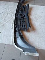 Renault Trafic II (X83) Grille calandre supérieure de pare-chocs avant 623100247R