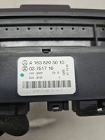 Mercedes-Benz ML W163 Interruptor del elevalunas eléctrico A1638205010