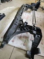 Mercedes-Benz Sprinter W906 Support de radiateur sur cadre face avant 