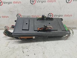 Land Rover Discovery 3 - LR3 Module de fusibles YQE500350