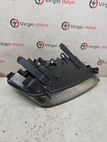 Ford C-MAX I Lampa przednia 3M5113006AH