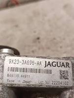 Jaguar XJ X351 Bomba de dirección hidráulica 9X233A696AA