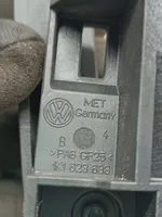 Skoda Citigo Poignée, déverrouillage du capot moteur 1K1823633