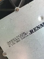 Renault Clio IV Vaihteenvalitsimen verhoilu 9615809