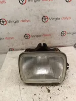 Toyota Hilux (N80, N90, N100, N110) Lampa przednia 