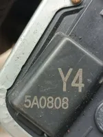 Toyota Avensis T250 Zamek drzwi przednich 5A0808