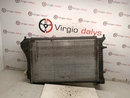 Volkswagen Touran I Chłodnica powietrza doładowującego / Intercooler 1K0121345E