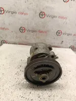 Renault Scenic I Power steering pump 770084080