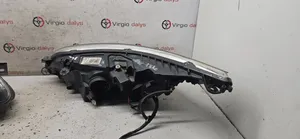 Citroen C4 I Lampa przednia 9646893880