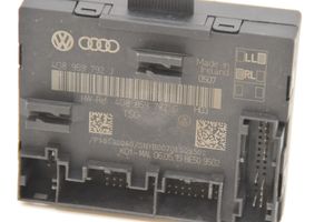 Audi A6 C7 Oven ohjainlaite/moduuli 4G8959792J