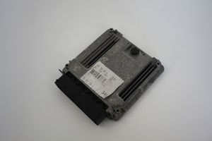 Audi A4 S4 B9 Komputer / Sterownik ECU silnika 04L906026A