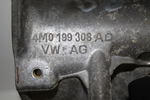 Audi A4 S4 B9 Łapa / Mocowanie silnika 4M0199308AD