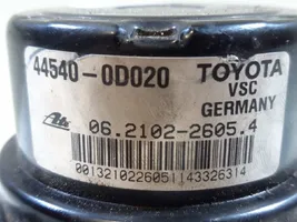 Toyota Yaris ABS-pumppu 895410D100