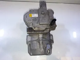 Toyota Auris E180 Ilmastointilaitteen kompressorin pumppu (A/C) 0422001031