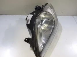 Dacia Logan Pick-Up Lampa przednia 6001546788