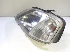 Dacia Logan Pick-Up Lampa przednia 6001546788